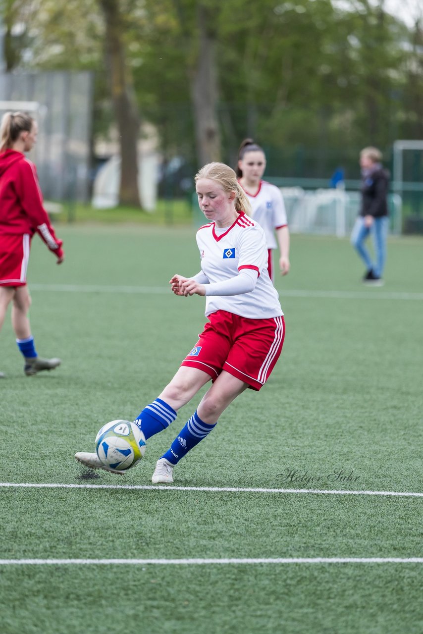 Bild 136 - wBJ Hamburger SV 2 - Victoria 1 : Ergebnis: 0:1